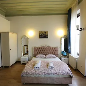 Hotel California İstanbul